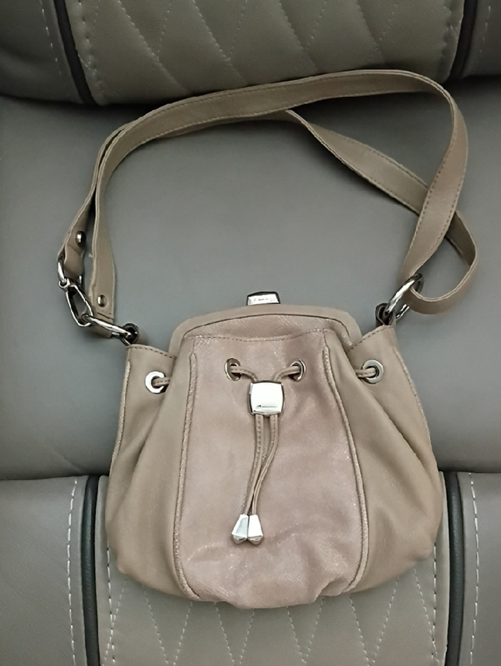 B. Makowsky Leather Convertible Bag